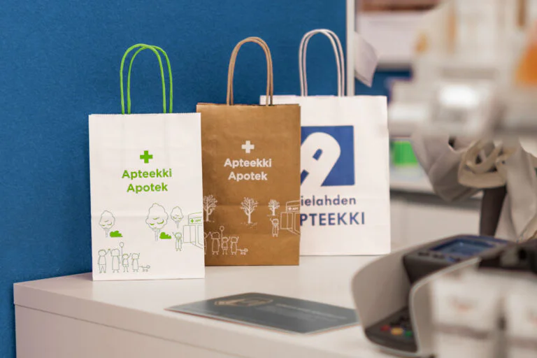 Apteekkituotteet: Apteekki paperikassi omalla logolla