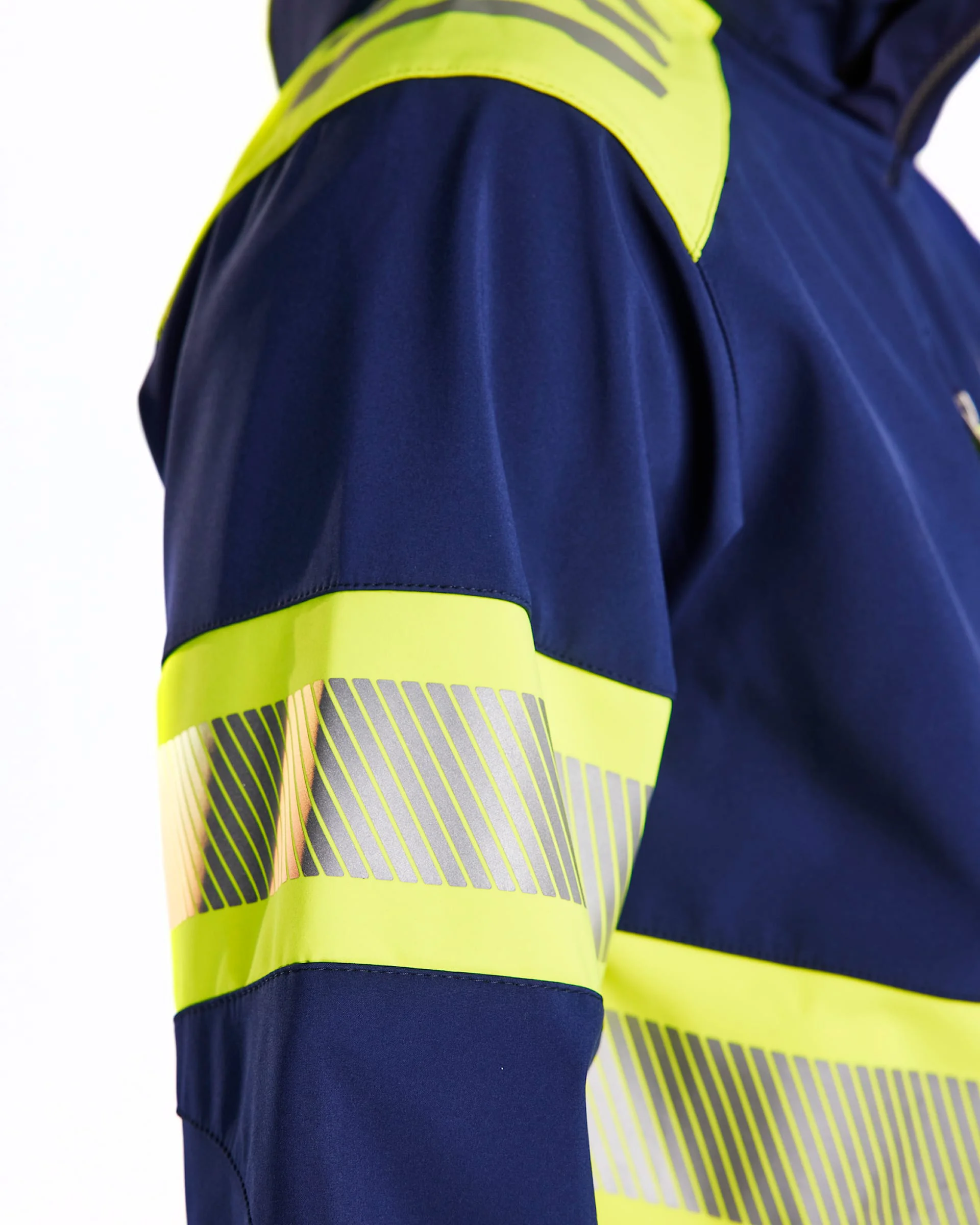 Highvis softshell takki